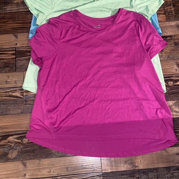 Bundle of 4 Avia shirts size XXL - Picture 2 of 6